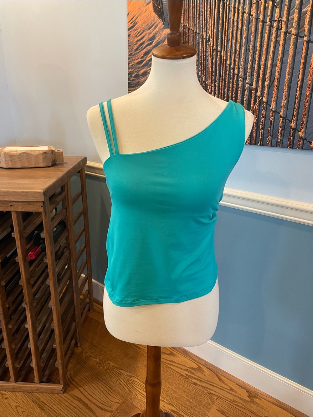 Activewear :Dona Jo Women's One-Shoulder Teal Tank Top